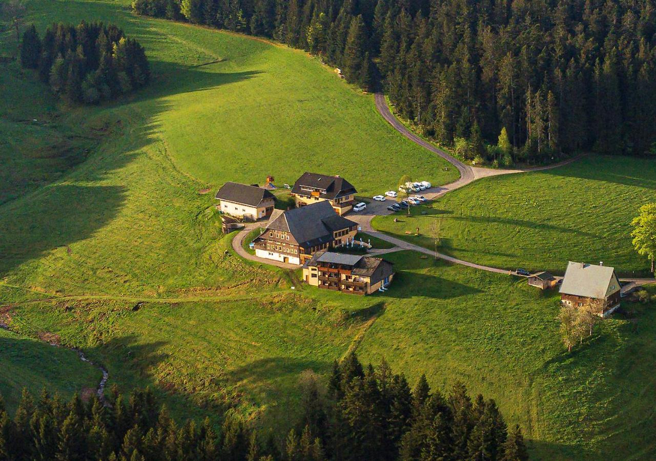 Thaelerhaeusle Hotel Furtwangen Kültér fotó